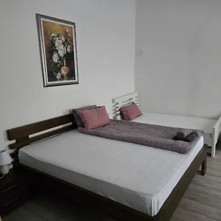 Sarajevo Central Quiet Apartment,Private Free Parking Exterior photo